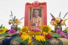5 Guru Maharaja_ altar